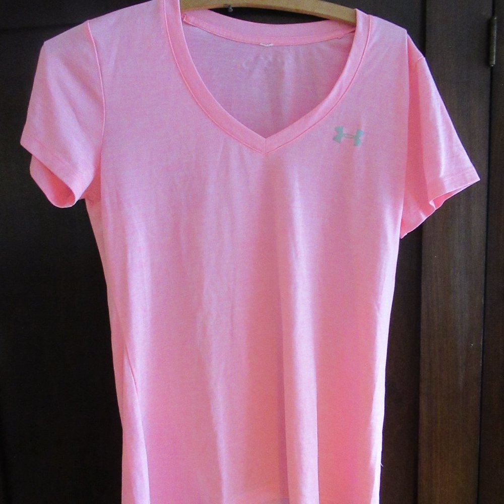 Women's UNDER ARMOR Heat Gear XS Pink Top